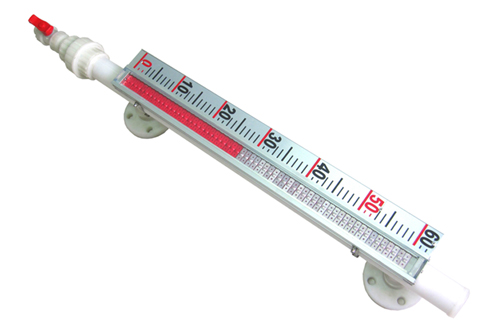 计为塑料型磁翻板液位计在浓盐酸液位测量中的应用